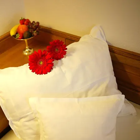 Отель Western Der Foehrenhof 3*