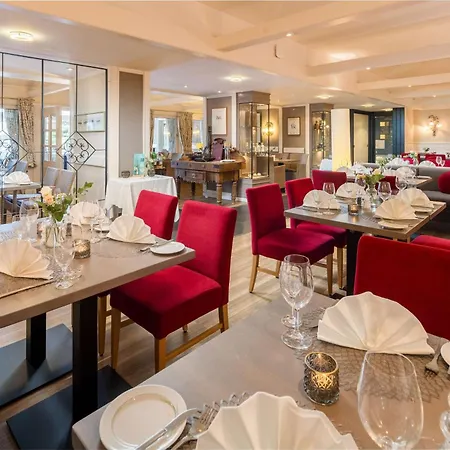 Western Der Foehrenhof Отель 3*