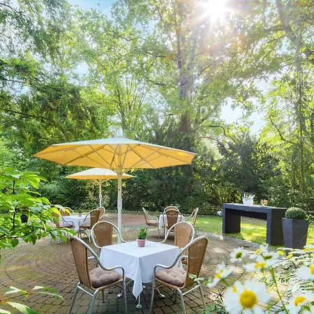 Western Der Foehrenhof Отель