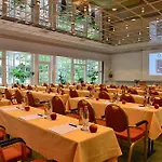 Western Der Foehrenhof Hotell
