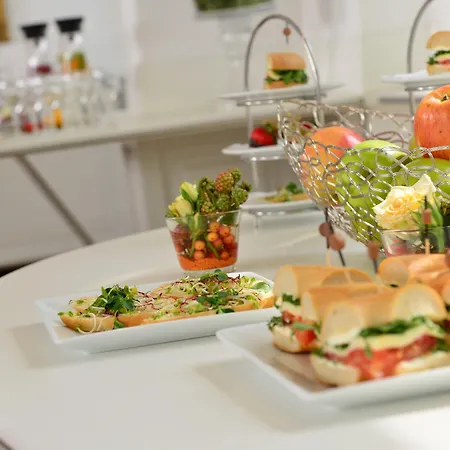 Western Der Foehrenhof Hotell 3*