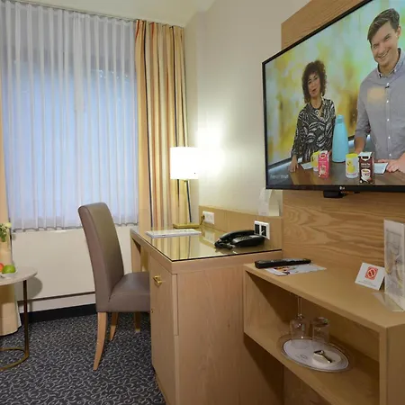 Western Der Foehrenhof Hotel 3*