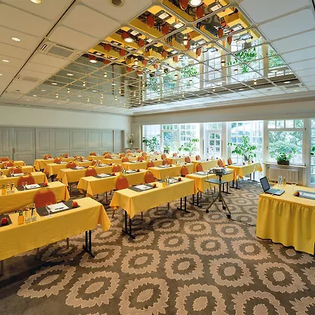 호텔 Western Der Foehrenhof 3*