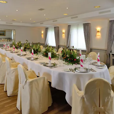 Western Der Foehrenhof 3*