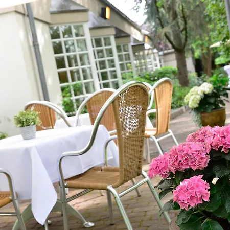 Western Der Foehrenhof Hotel 3*