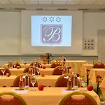 Western Der Foehrenhof Hotel 3*
